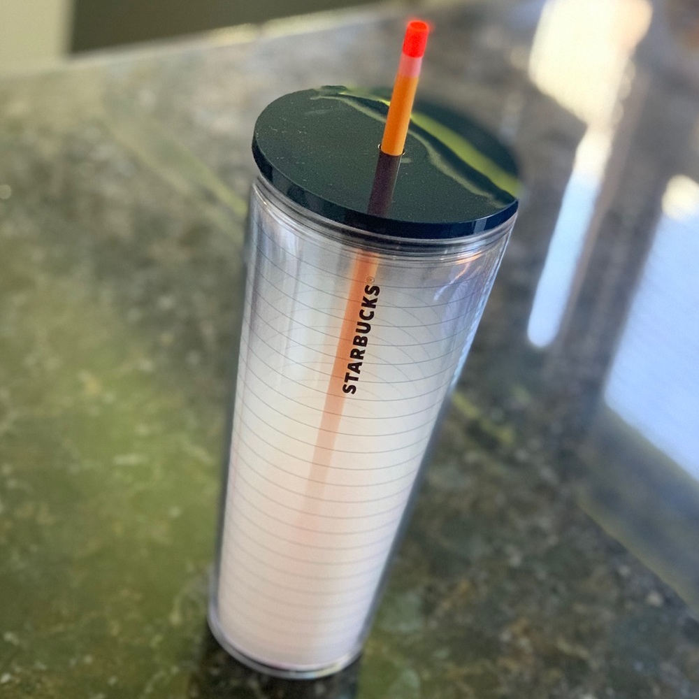 Starbuck’s 2020 Teacher Tumbler 🍎📚
